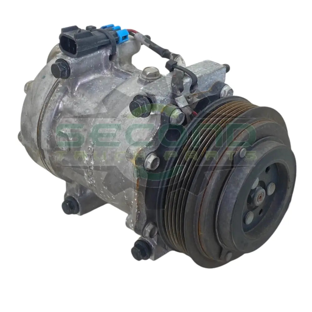MEI54671 Genuine Volvo A/C Compressor - A/C Compressors