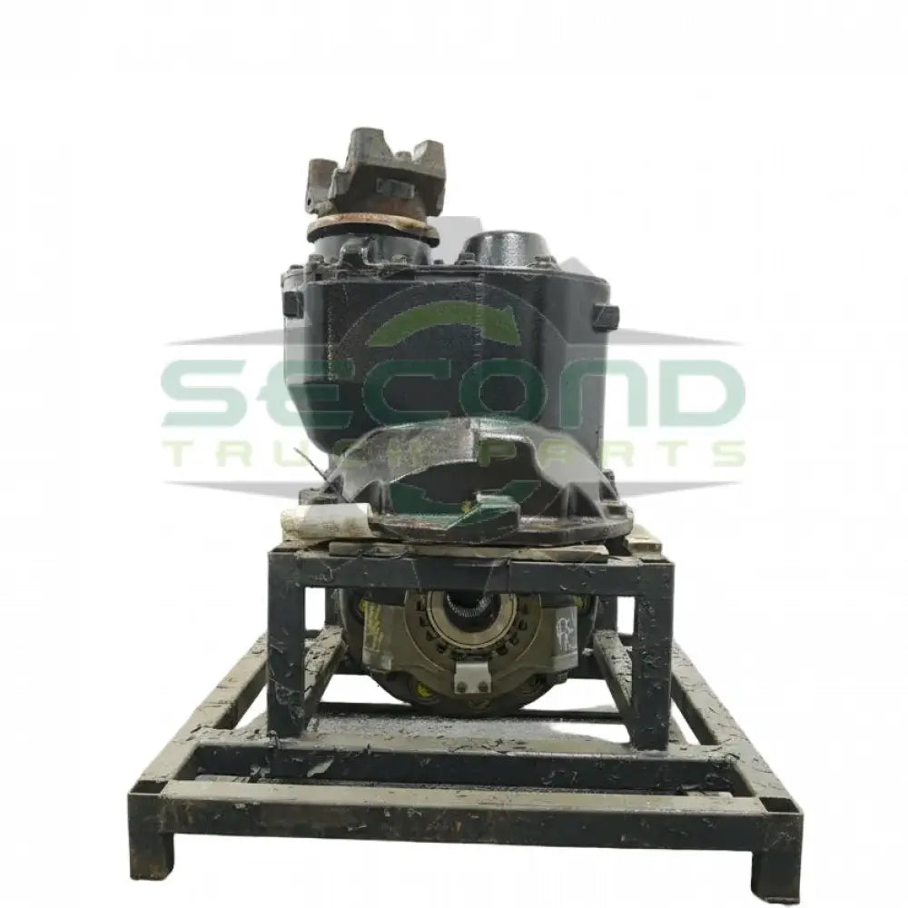 Meritor MT-40-14X3C front rear axle carrier with power divider OEM - Second Truck Parts