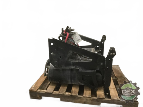 Volvo Steel battery box shelf 21043167 with x3 steel air tanks x2 - Second Truck Parts