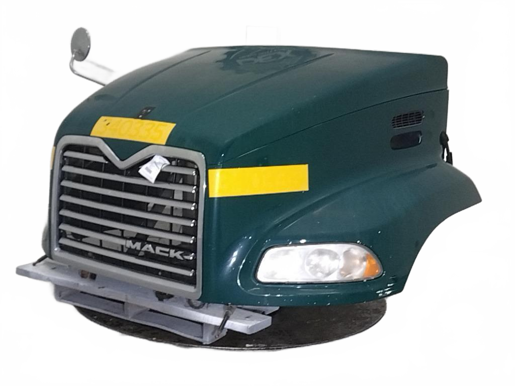 Mack 15' Complete well groomed CXU612 hood axle back with DDD2 - Second Truck Parts
