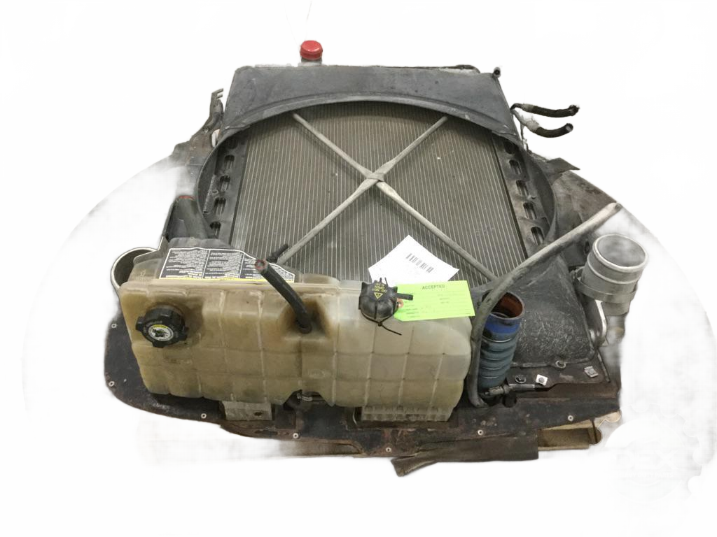 Cool 12' KW T600 pack includes: Radiator OEM - Second Truck Parts