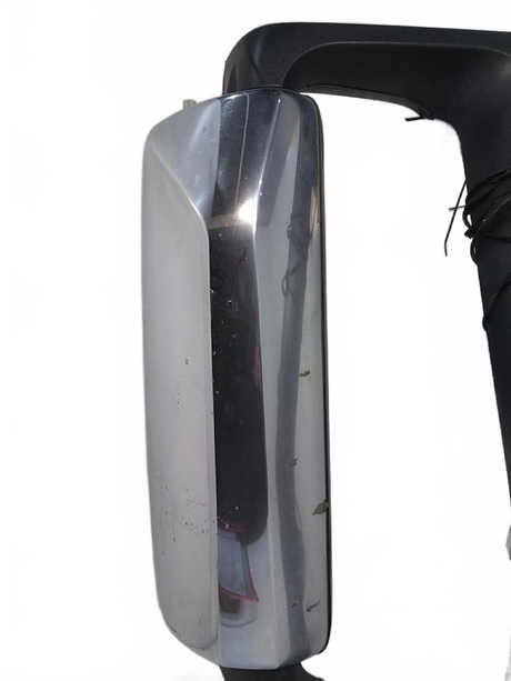 Volvo RH MIRROR ASSEMBLY OEM 23968404 - Second Truck Parts
