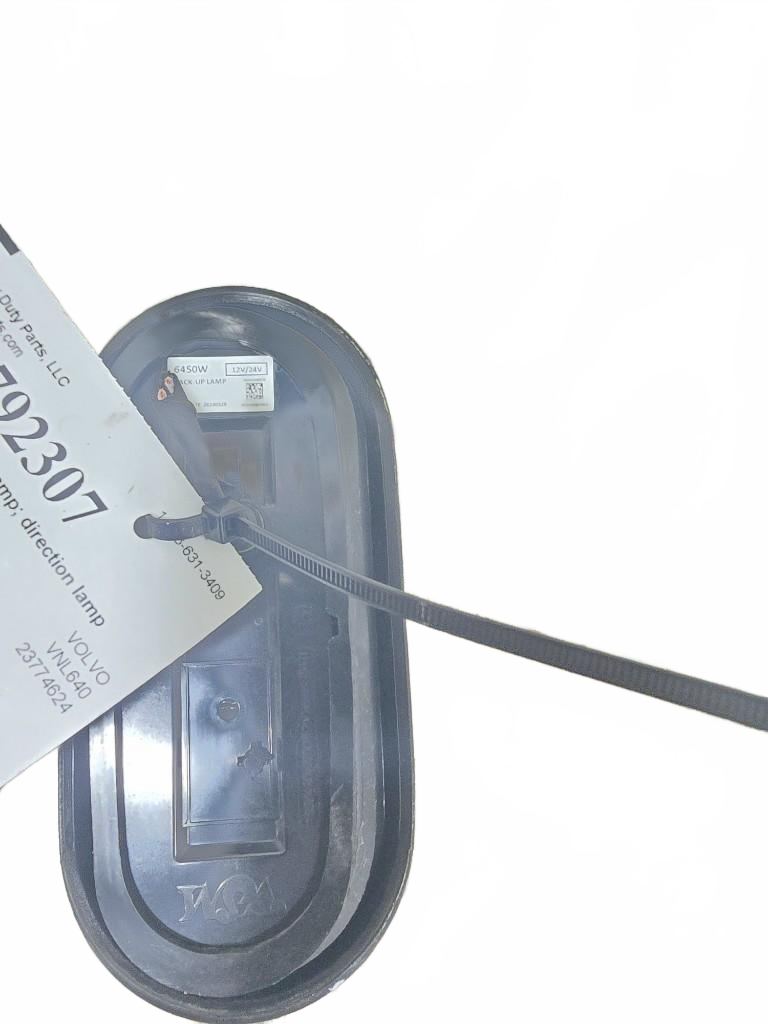 Vsm 6" oval 12/24 volt reverse / backup light OEM 23774624D2 - Second Truck Parts