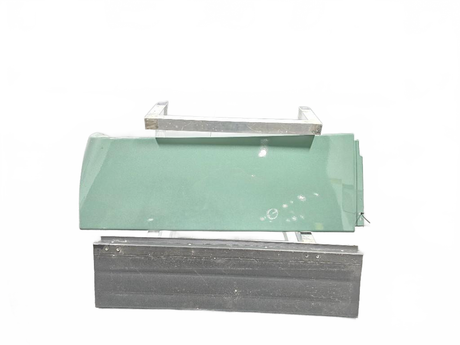 Volvo RH upper cab fairing with extension 78527300 OEM 78565408D8 - Second Truck Parts