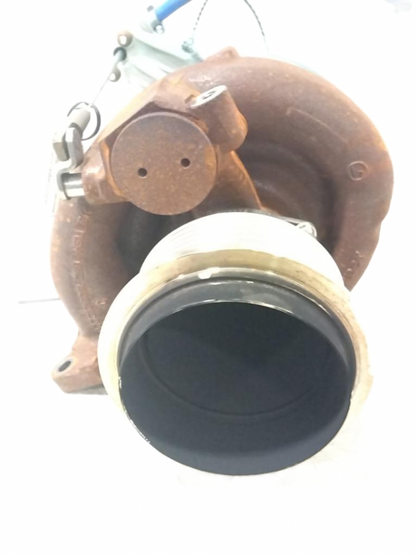 Volvo D13 US24 turbo 24398727 OEM 24398727D2 - Second Truck Parts
