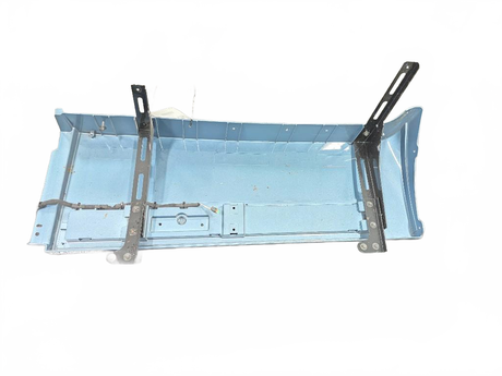 Volvo RH upper cab fairing with extension 78527300 OEM 78565408 - Second Truck Parts