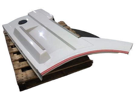 Volvo RH chassis fairing with steps OEM 82487678 - Second Truck Parts