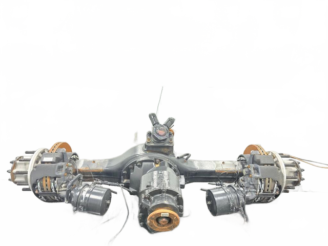 Meritor Md2014E front rear axle OEM 25816961 - Second Truck Parts
