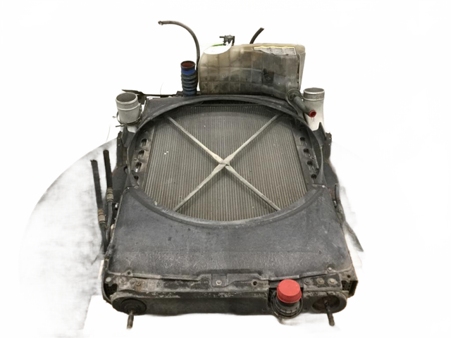 Cool 12' KW T600 pack includes: Radiator OEM - Second Truck Parts