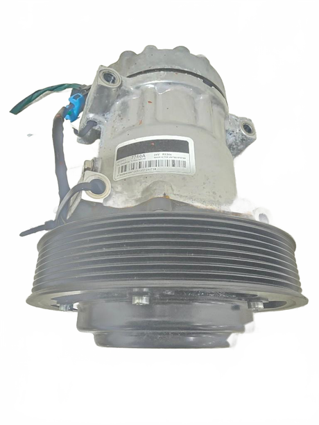 Volvo D13 US24 A/C compressor OEM 78498406D17 - Second Truck Parts