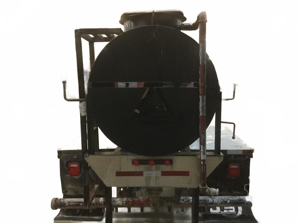 Complete Chassis mounted Industrial Sprayer tank measures144" x 48" - Second Truck Parts