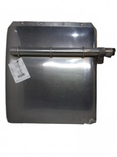 Mack Complete chrome quarter fendr pair off "07 CXP613cXP OEM - Second Truck Parts