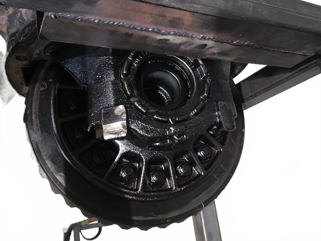 Spicer Front rear axle withPete air suspsion with3 OEM - Second Truck Parts