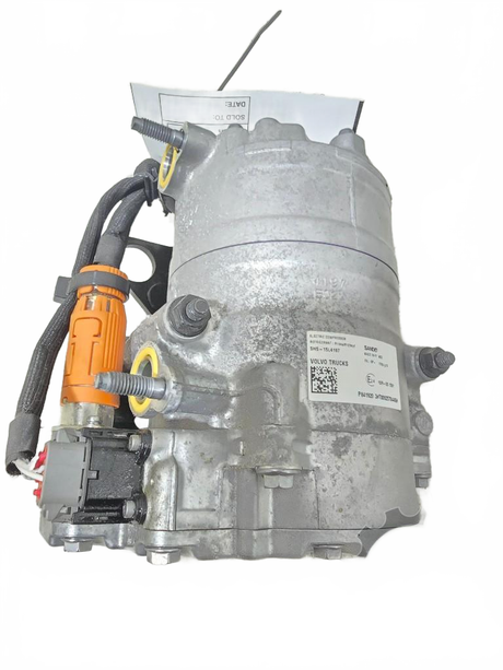 Volvo 24V chassis mounted a/c compressor OEM 84192003D4 - Second Truck Parts