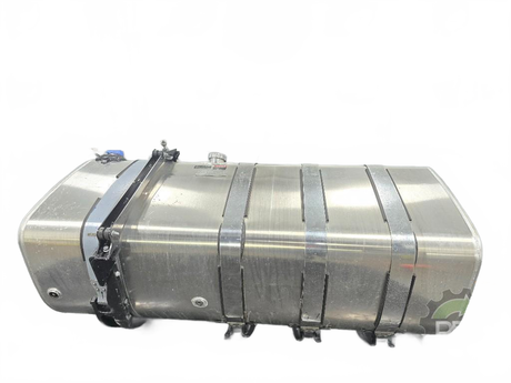 Volvo LH 125 gallon aluminum fuel tank with built in def tank OEM - Second Truck Parts
