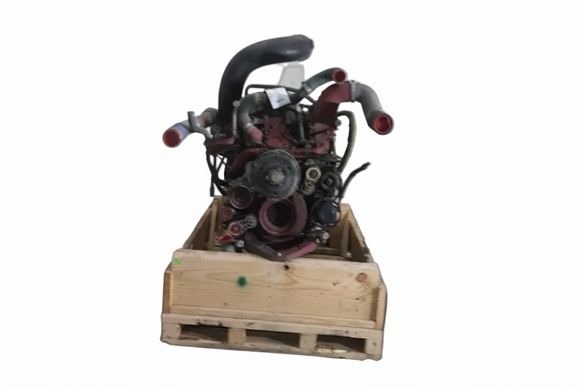 Mack 15' MP7 engine OEM 22573429 - Second Truck Parts