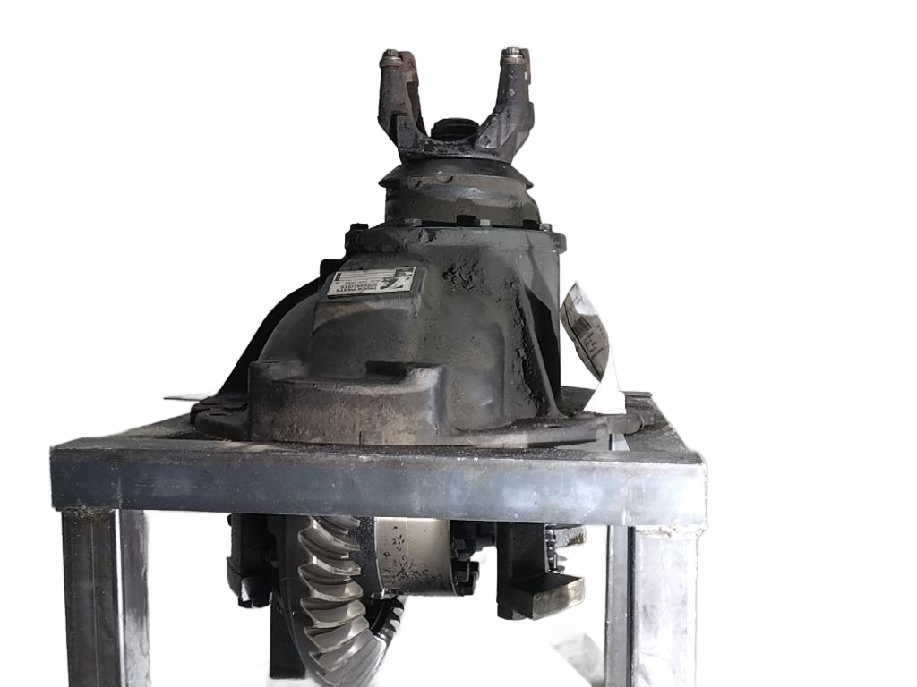 Meritor Complete Carrier RS23-160 in 2 OEM 8235-RS23161NFNN557280 - Second Truck Parts