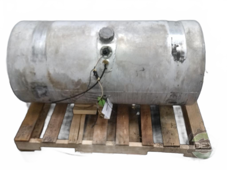 Aluminum LH fuel tank measures 22" X 45" with center filler neck 70 - Second Truck Parts