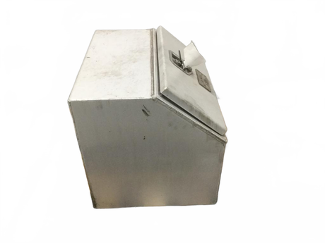 Chassis LH mounted Saddle Box Tool Box all metal OEM - Second Truck Parts