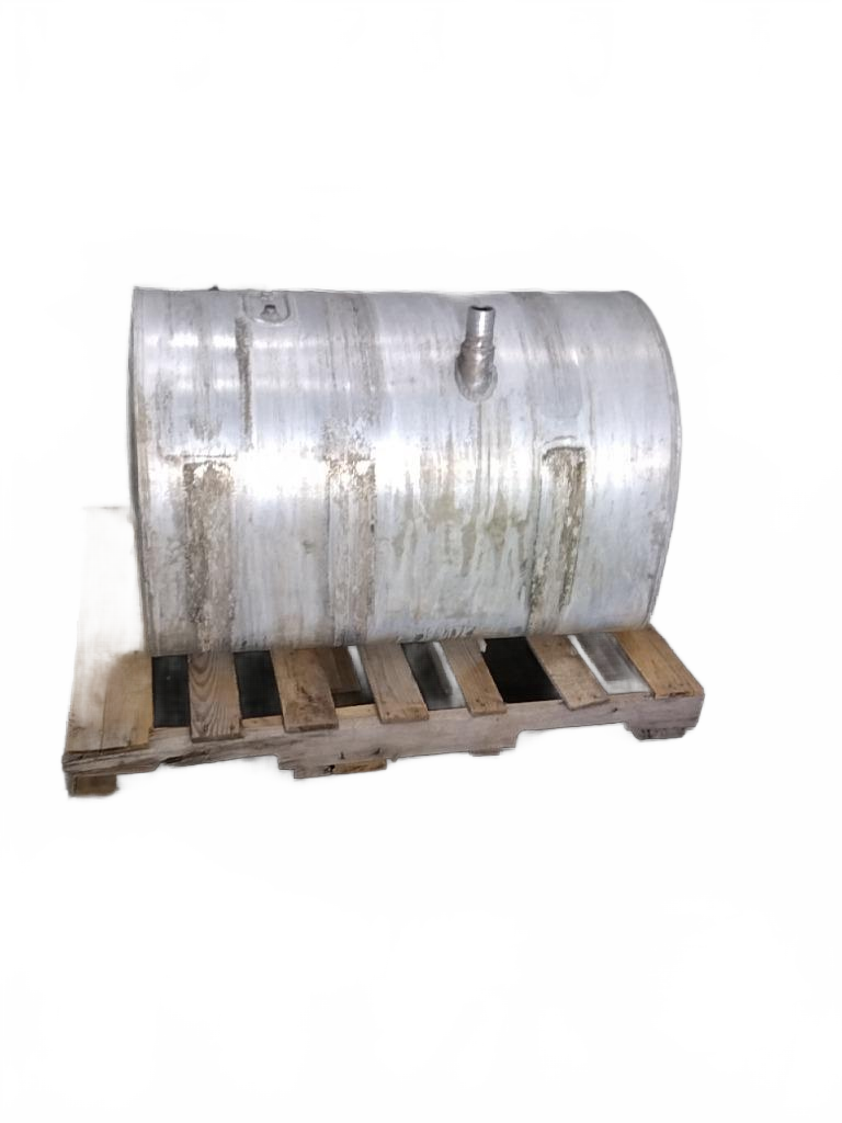 Mack RH D-Shaped aluminum fuel tank measures 26" x 40" 100 gallon DDD2 - Second Truck Parts