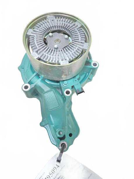 Volvo D13 US24 water pump OEM 23344190D7 - Second Truck Parts