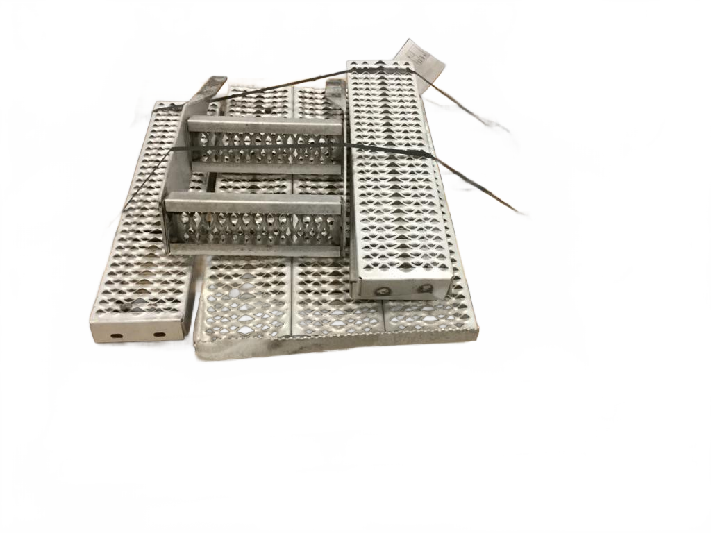 Aluminum LH foot steps OEM - Second Truck Parts