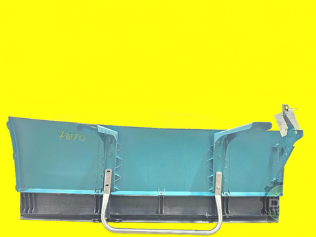 Volvo VN LH lower cab fairing deflector / extension 84730269 and - Second Truck Parts