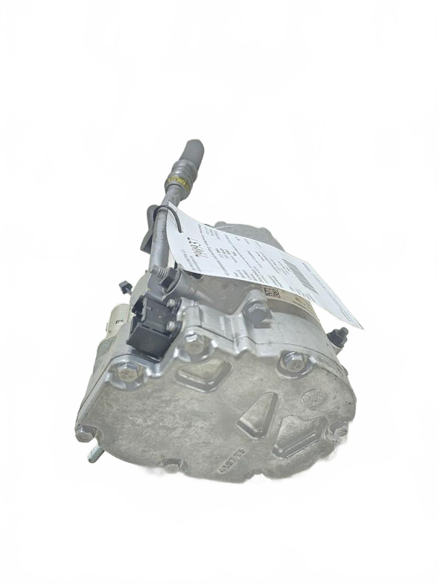 Chassis 24V mounted a/c compressor OEM 84192003D13 - Second Truck Parts