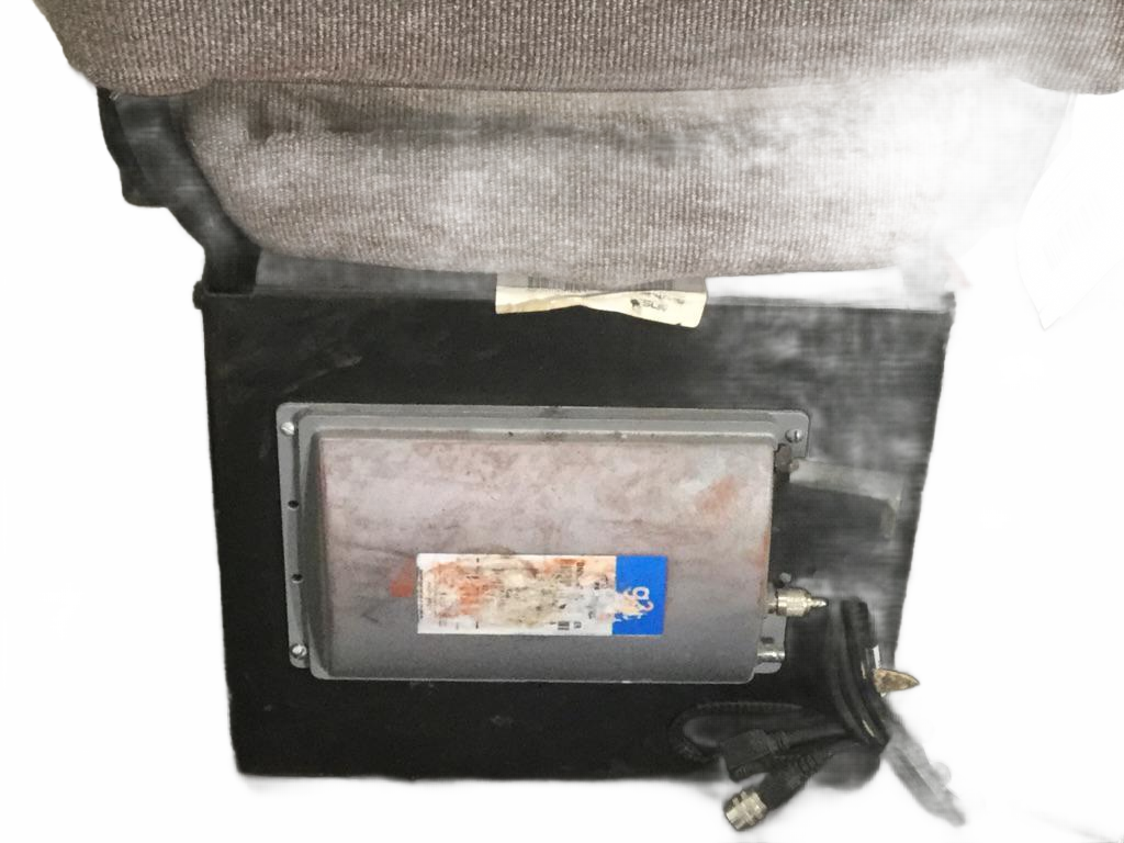 Volvo RH Seat OEM 21847011 - Second Truck Parts