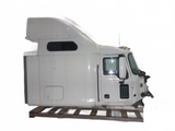 Mack Complete CXU613 Cab w/ sleeper box p/n: 20795115 OEM 21380791 - Second Truck Parts