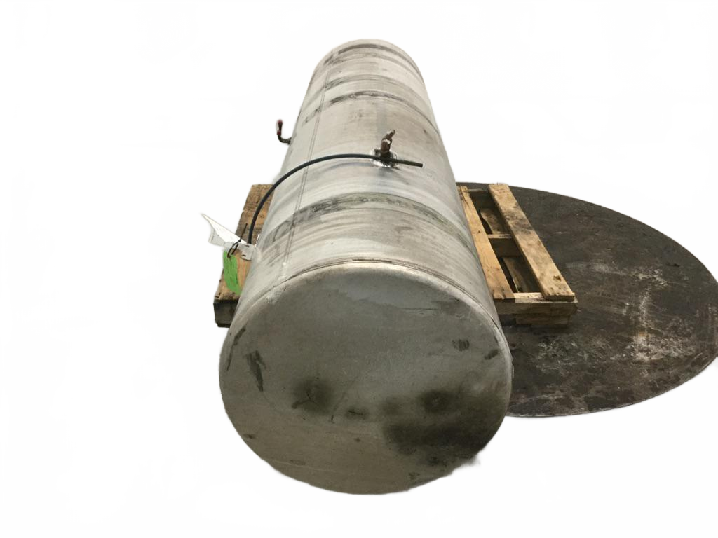 Aluminumfuel RH tank measures 25" x 88" 150 gallon front filler - Second Truck Parts