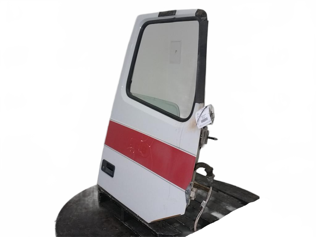 Volvo RH DOOR ASSEMBLY OEM 26674777 - Second Truck Parts