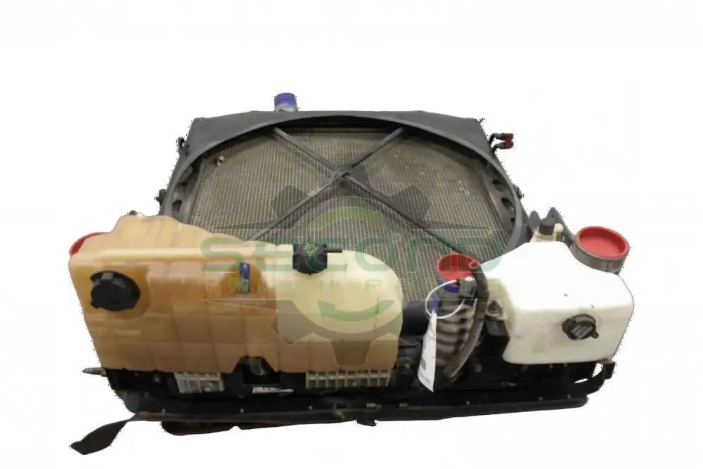 Peterbilt 384 Cool Pack : Radiator OEM - Second Truck Parts