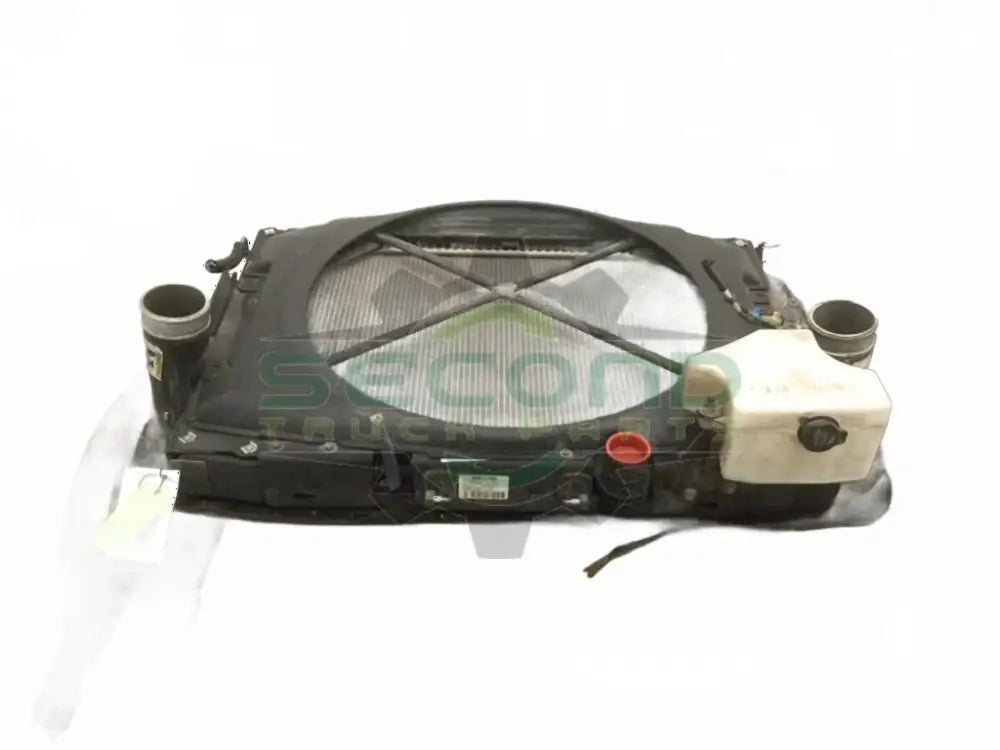 Peterbilt Complete cool pack out of 09' PX-8 engine includes: - Second Truck Parts