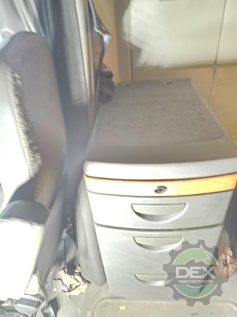 International Prostar groomed sleeper cab OEM