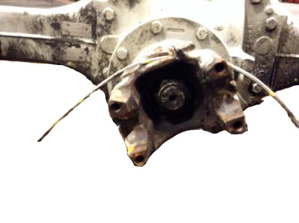 Meritor RT-40-145 complete rear rear axle assembly in 2 OEM - Second Truck Parts