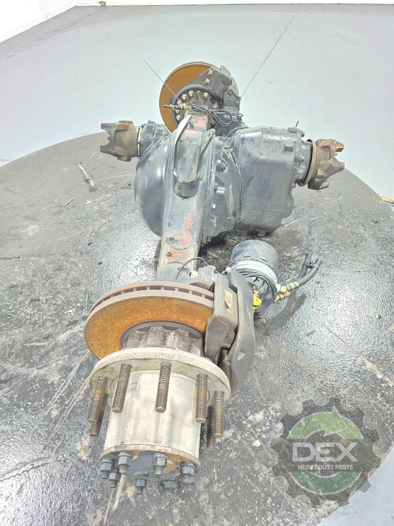 Complete Meritor MT-40-14X front rear axle assembly OEM - Second Truck Parts