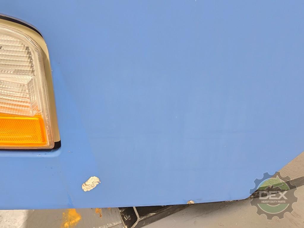 Volvo VNM complete groomed hood OEM 20769889D1