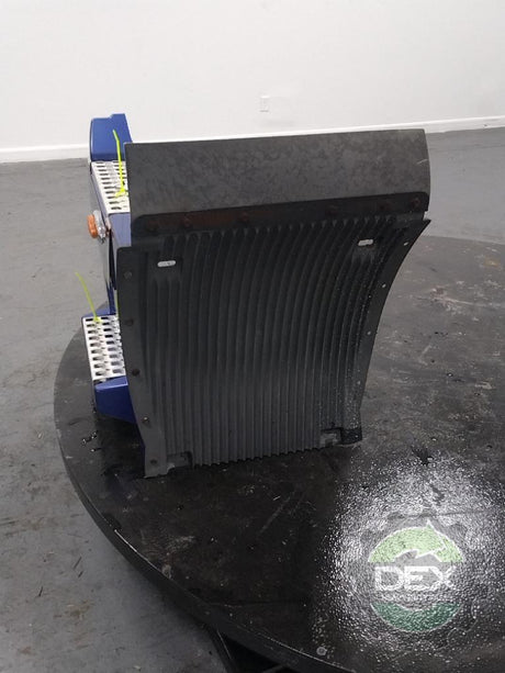 Volvo VNL LH rear chassis fairing OEM 20982719D1