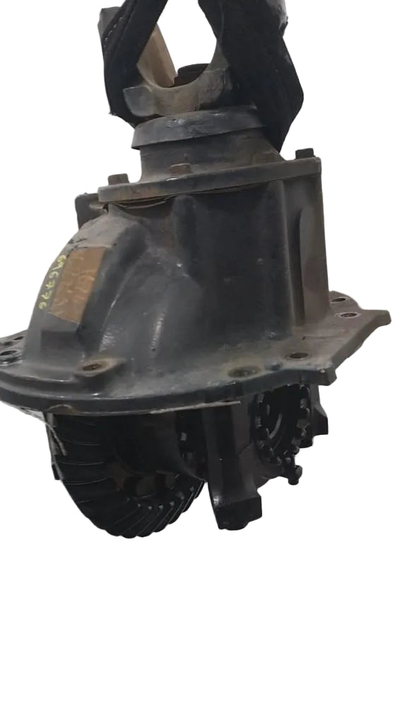 Meritor RT40-145 rear axle carrier in 2 OEM B4-3200-L-1676 - Second Truck Parts