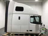 Volvo VNL670 complete groomed sleeper cab OEM 20413812D14