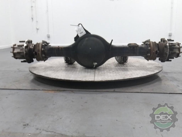 Meritor MT-40-14X complete rear axle assembly in 2 OEM - Second Truck Parts