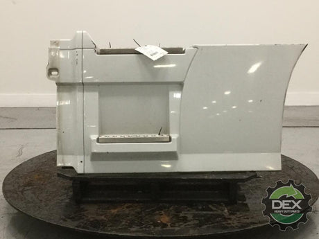 Volvo LH chassis fairing extension with steps 51" OEM 82490512 - Second Truck Parts