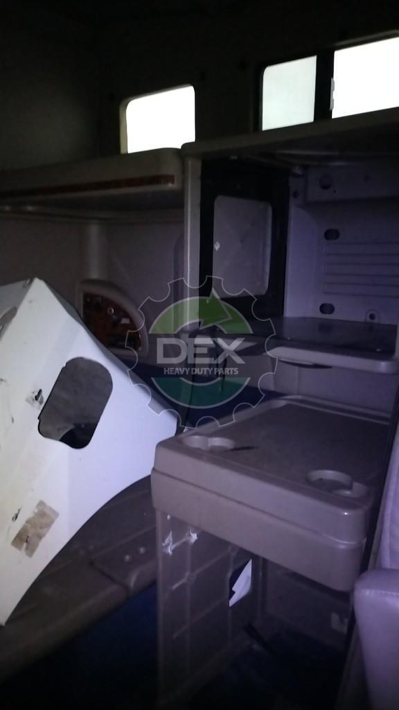 International 9400 groomed sleeper cab OEM