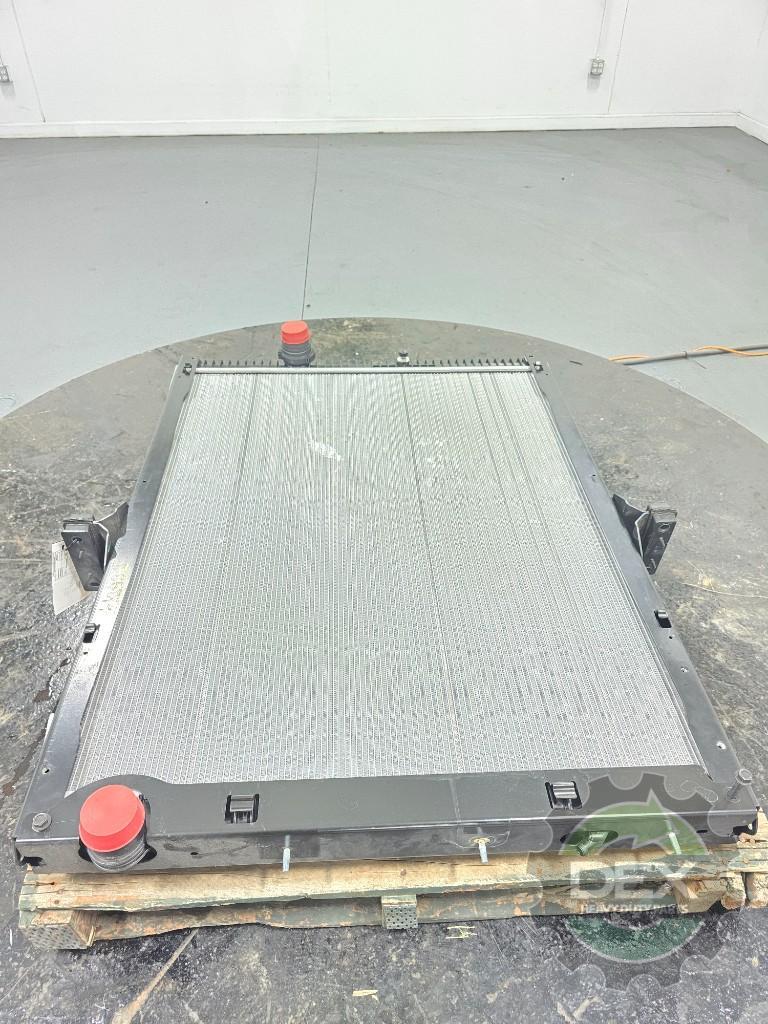 Volvo VNL radiator OEM 23589809D3