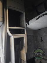 Volvo VNL670 groomed sleeper cab OEM 20413815