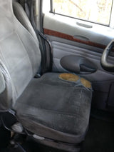Complete KW T2000 groomed sleeper cab OEM - Second Truck Parts