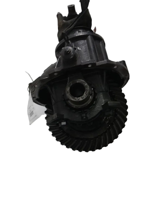 Meritor RS-23-160 rear axle carrier in 2 OEM A77-3200-T-1892 - Second Truck Parts