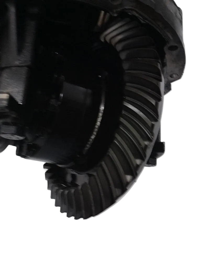 Meritor RS-23-160 rear axle carrier in 2 OEM A77-3200-T-1892 - Second Truck Parts