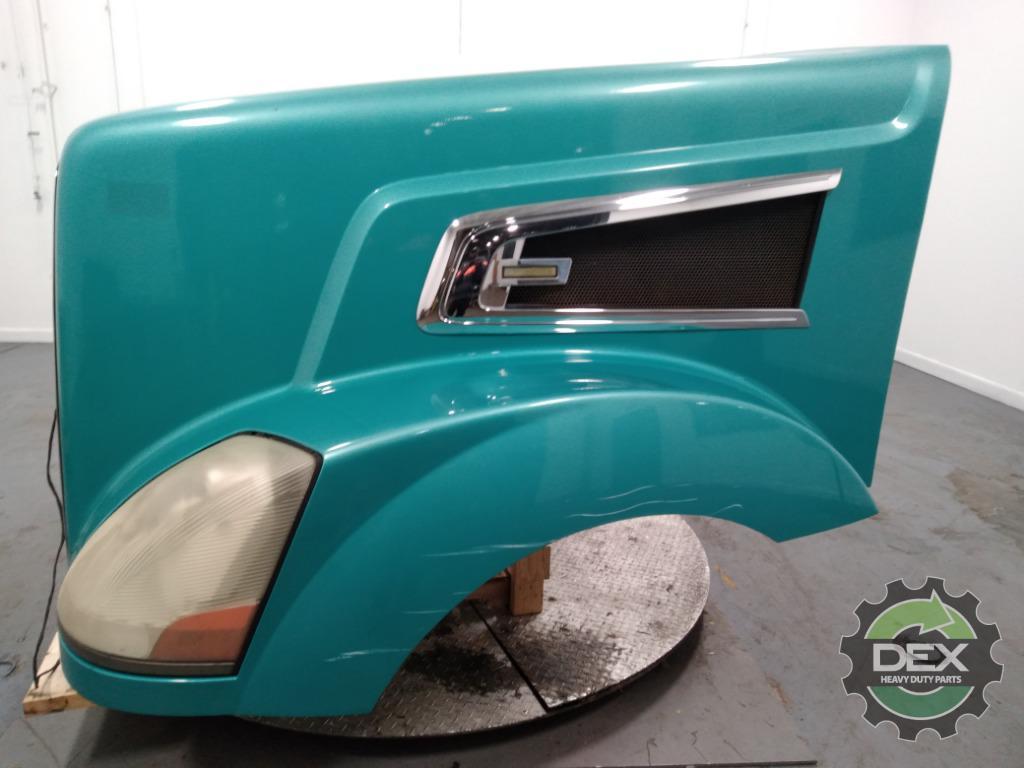 Volvo VT groomed hood OEM 20817479